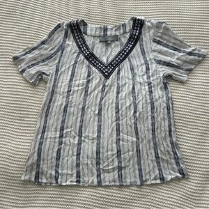 Berkley Jensen white and blue striped blouse with embroidered details. Size L
